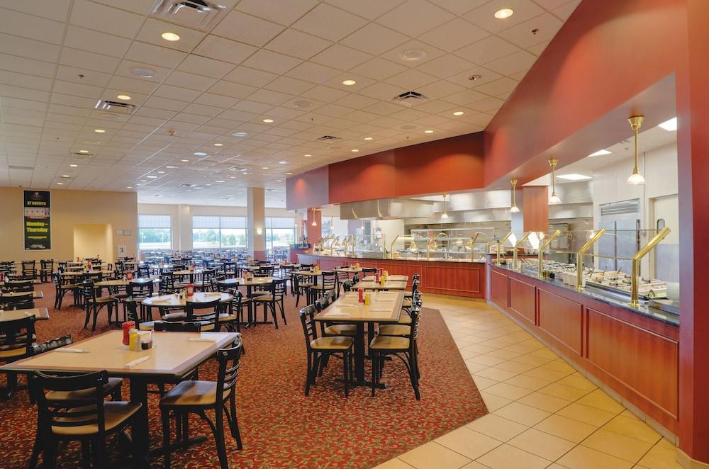 Vernon Downs Casino And Hotel Exterior photo